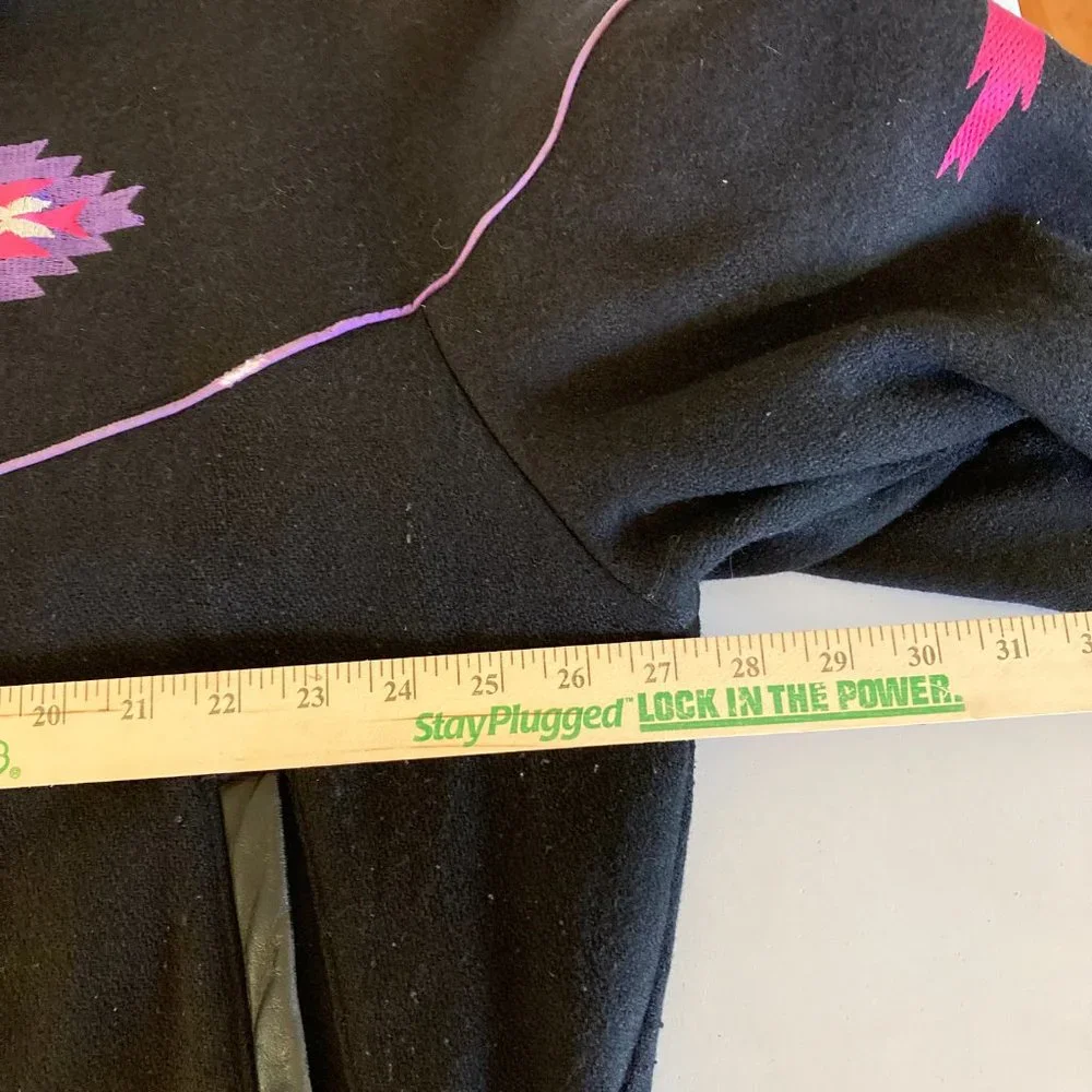 Black Wool Leather Bomber Vtg Jacket Southwest Graphic made in Canada - Picture 8 of 16